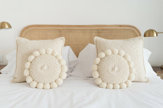 Cojin de telar redondo con pompones - Marfil