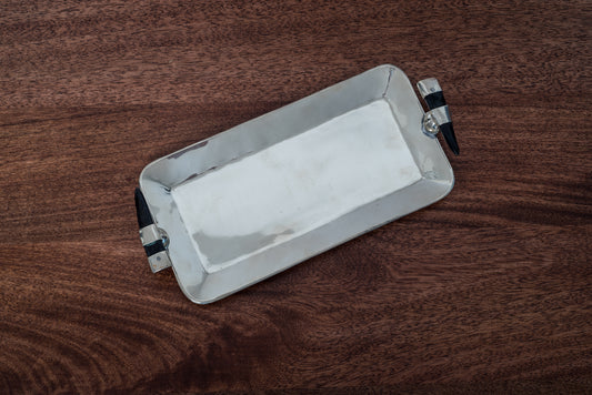 Bandeja rectangular de alpaca y asta