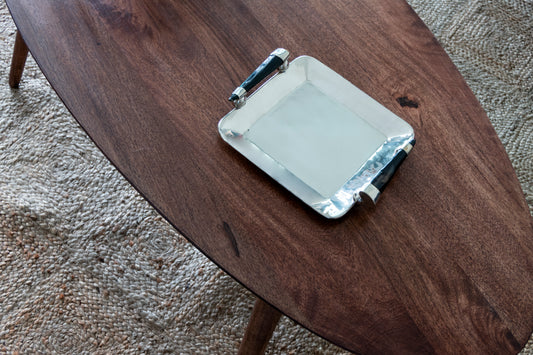 Bandeja cuadrada de alpaca y asta