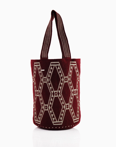 MAXI BOLSO WAYUU GRANADA  VINO TINTO BRILLANTE