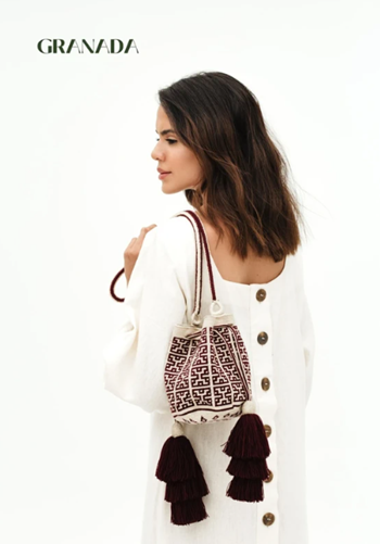 BOLSO WAYUU  VINO TINTO